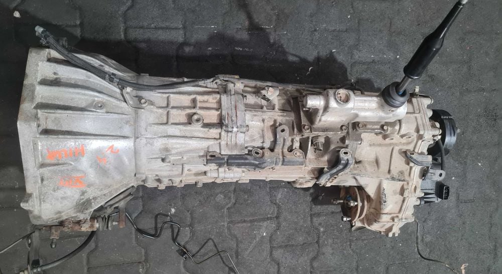 Toyota Hilux VIII 2.4d 20r skrzynia biegów 2GD 4x4 reduktor