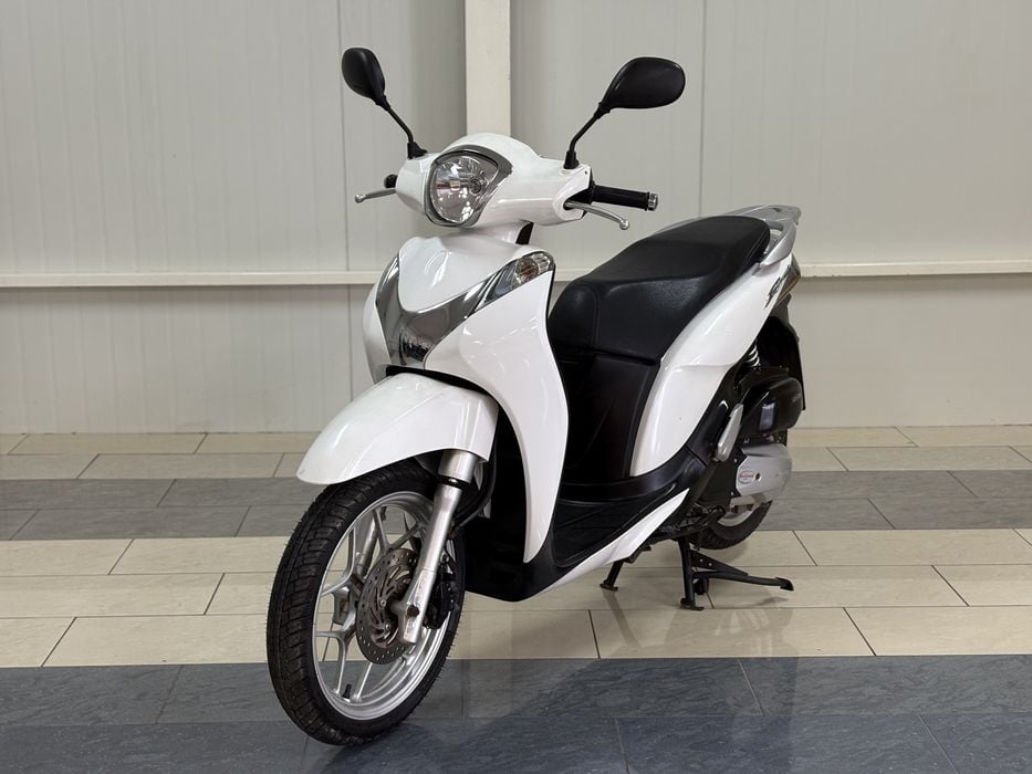 Honda Sh125 #Kat B A1 #Skuter #Biała perła
