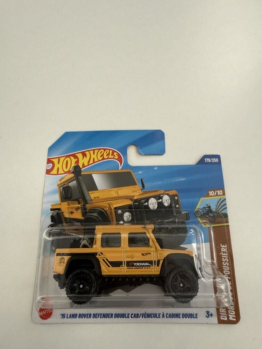 Land rover defender double CAB hot wheels autko resorak