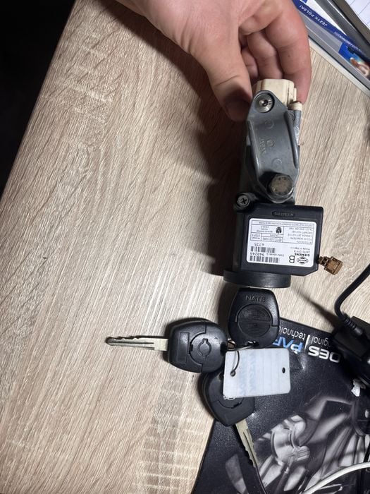 Stacyjka nissan patrol y61