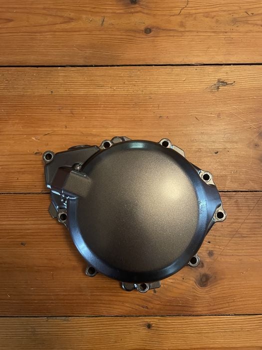 Kapa pokrywa dekiel alternatora Suzuki GSX1300R Hayabusa