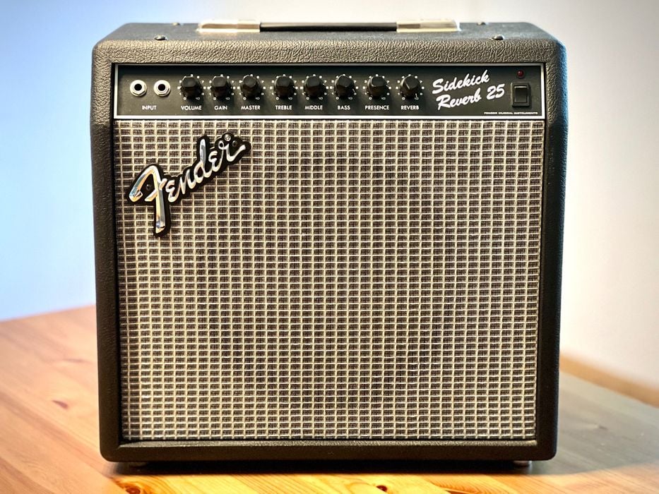 Fender Sideckick Reverb 25 Made in Japan