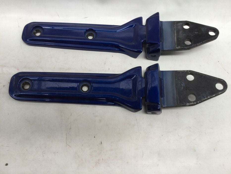 zawiasy tylnej klapy jeep wrangler jl aa1383-p001am oryginał od 2018 -