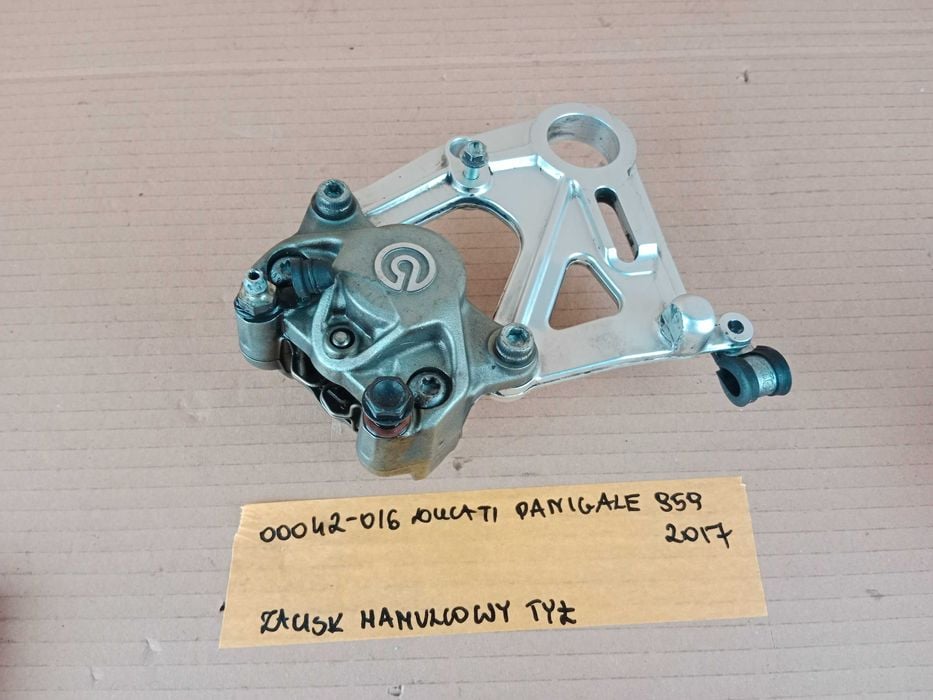 Ducati Panigale 959 Zacisk Hamulcowy Tył Tylny BREMBO Klocki 16-19