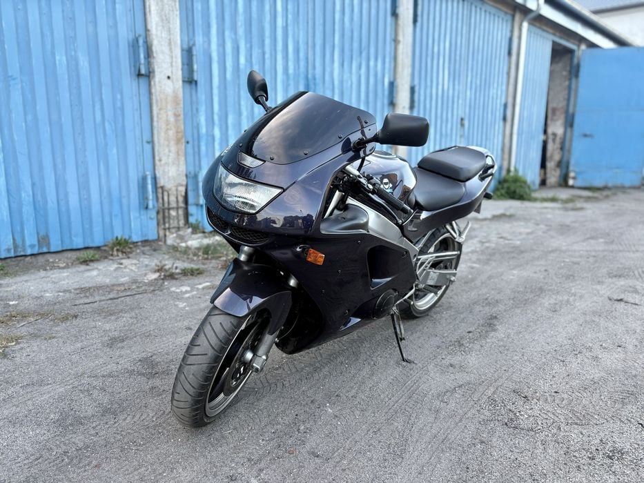 Kawasaki Ninja 600 | 1997 | 12 000 km | Stan bardzo dobry