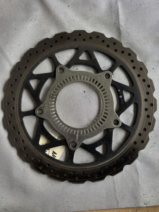 Przednia tarcza hamulcowa Kawasaki Ninja 125