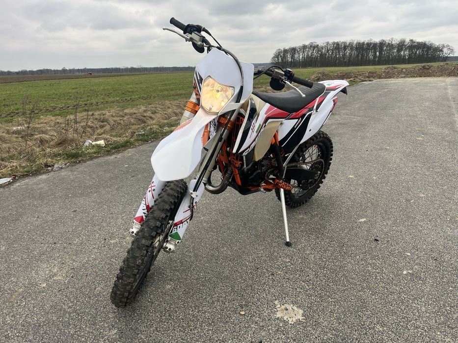 KTM EXC 125 sixdays zarejerstrowany ubezpieczony z przeglądem