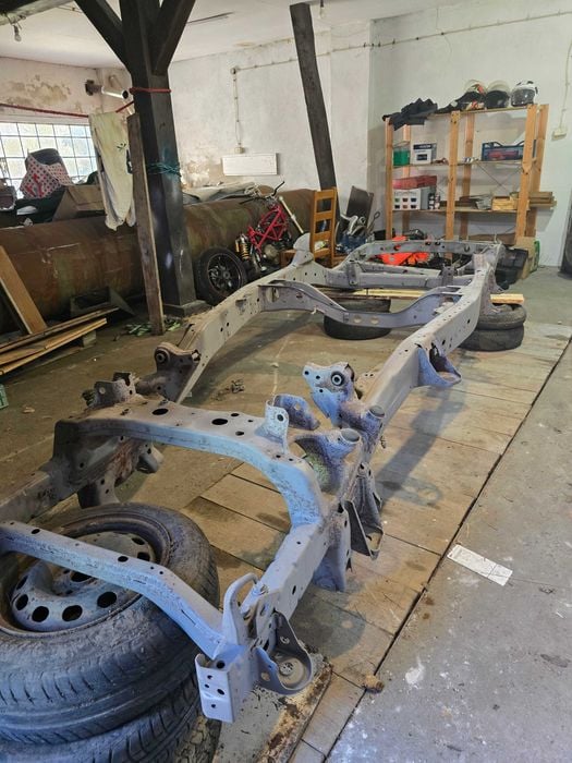 Rama Toyota Land cruiser  100 4.2 z papierami