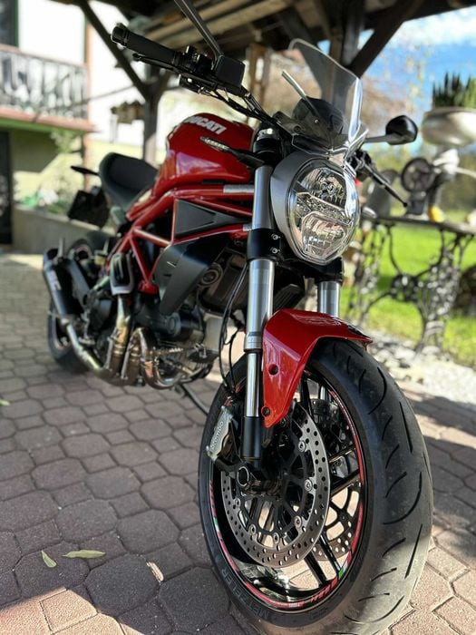 Ducati Monster 797 ABS