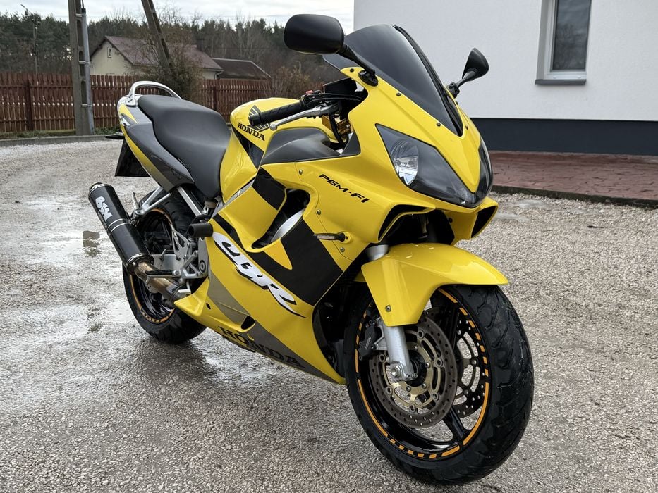 Honda CBR 600 F4i SUPER STAN! 24.000km przebieg! nie F4, sport