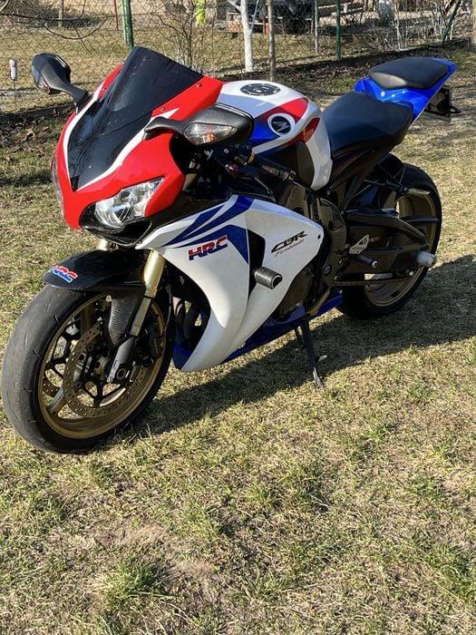 Honda cbr 1000rr sc59