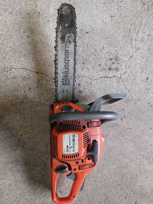 Husqvarna 440 piła łańcuchowa