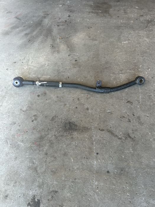 Panhard przedni regulowany Patrol Y61 GU4