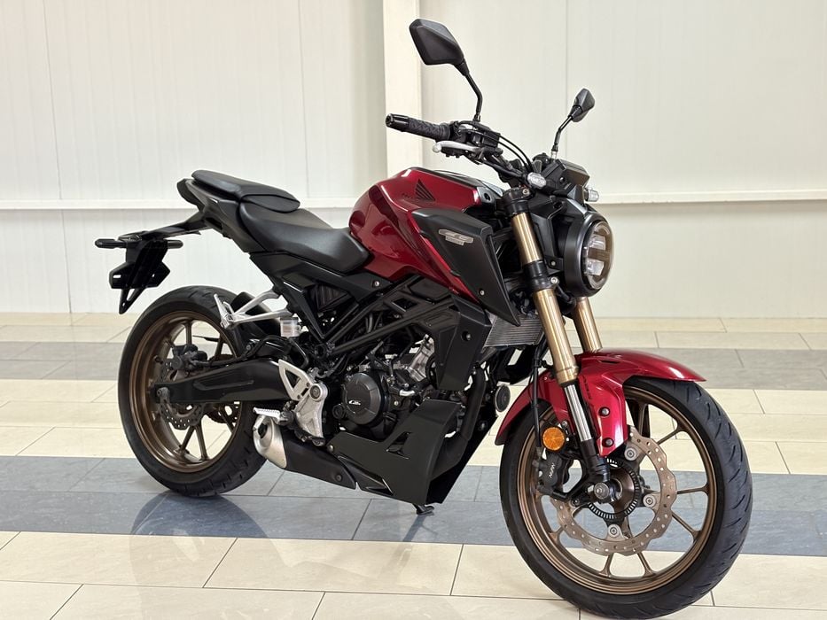 Honda Cb125r Cb #Piękna #Mały przebieg