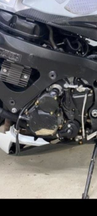 Suzuki GSX-R 600 k8 k9 L0 silnik jedyne 22000km