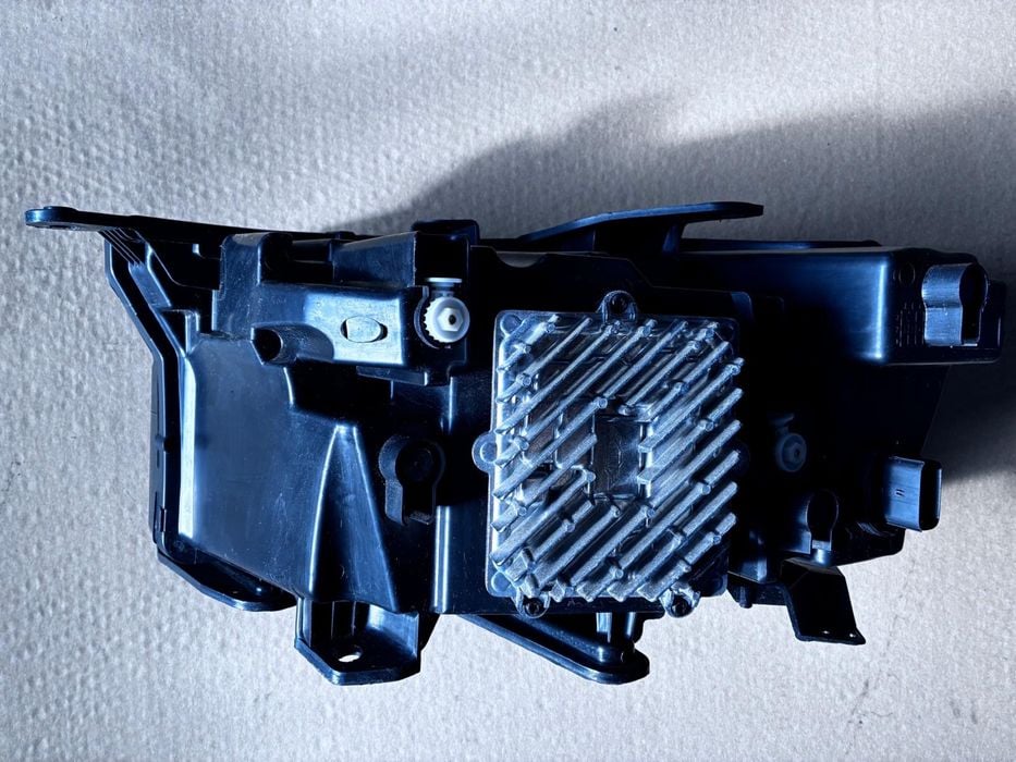 Lampa reflektor do JEEP GRAND CHEROKEE WL