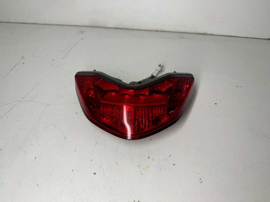 Ducati Monster 821 Lampa Tył Tylna 15 - 17