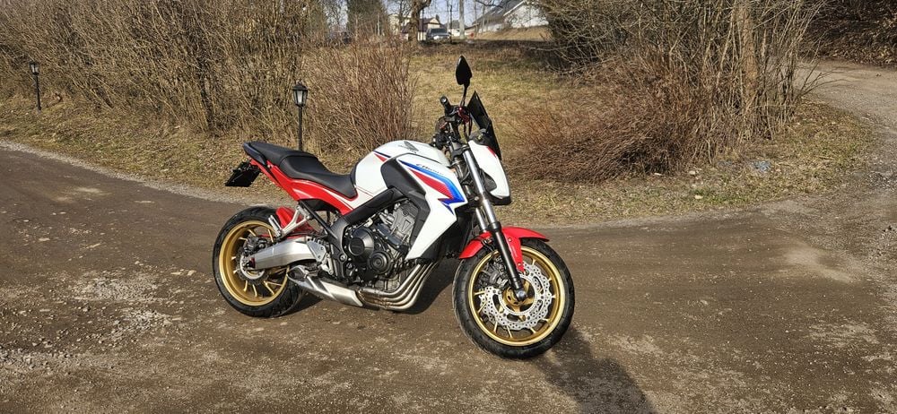 Honda cb650fa 2015r