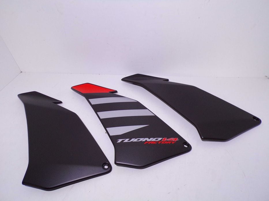 Owiewka Lewa Boczek Aprilia Tuono V4 1100cc Nowa Oryginał OEM.