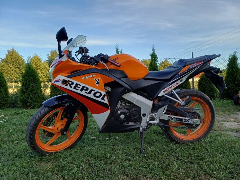 Honda CBR 2016r 125 REPSOL