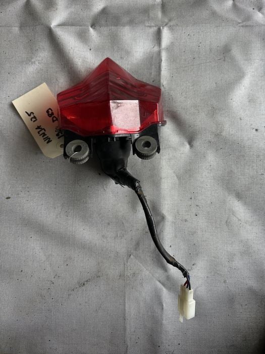 Tylna lampa Kawasaki Ninja 125
