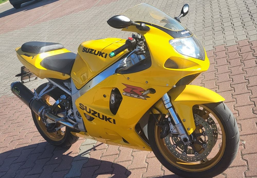 Suzuki GSX-R K3 750 Doinwestowane