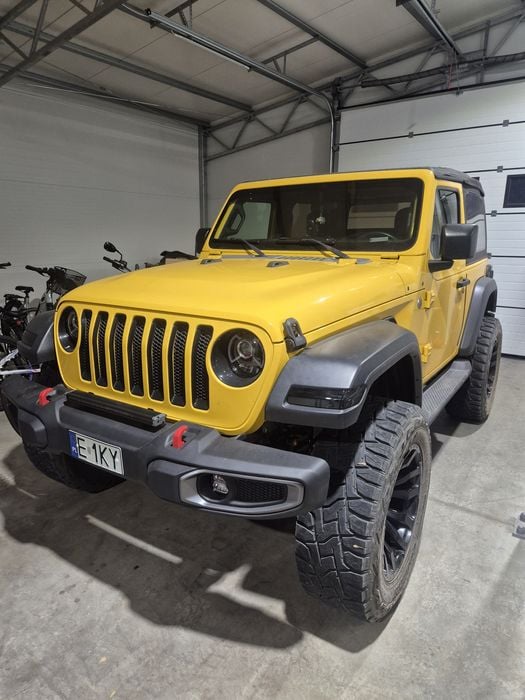 Felgi i opony do jeep wrangler Fuel r20