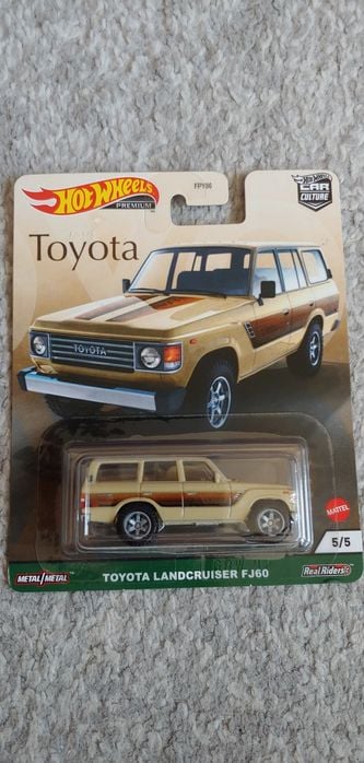 Hot Wheels Toyota Land Cruiser 1:64