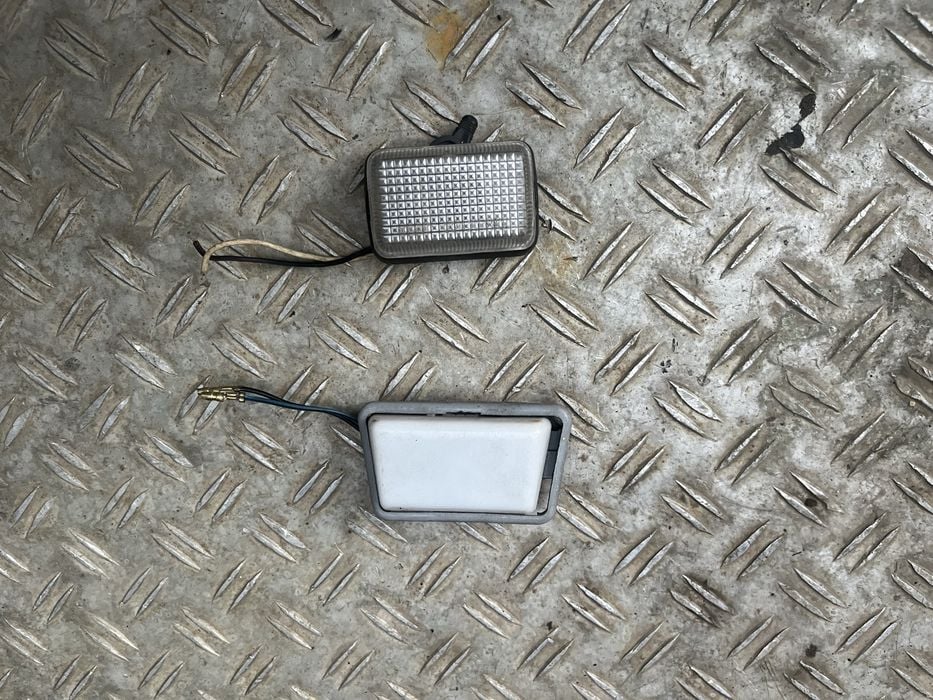 Suzuki samurai lampka wewnetrzna
