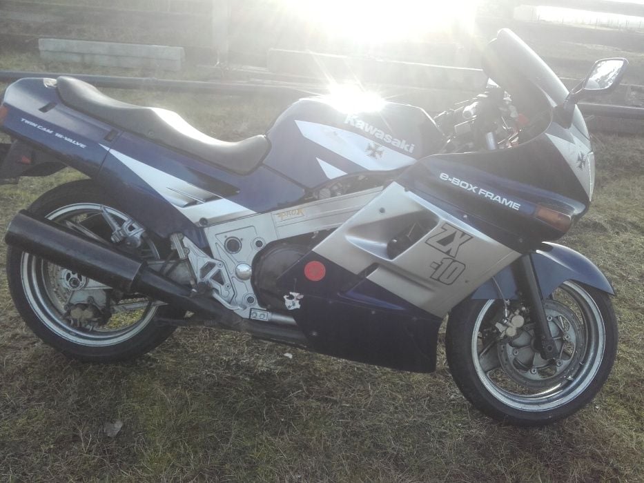 Kawasaki zx10 zx 10 tomcat silnik lagi gaźniki czasza koło bak części
