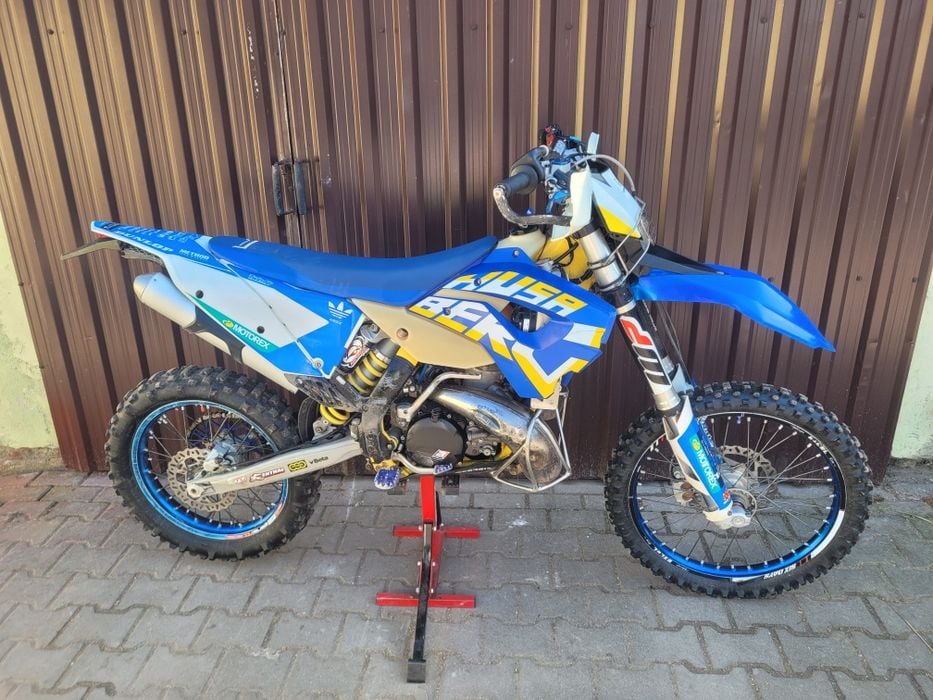 Husaberg te 250    kat A2   ktm exc sx husqvarna