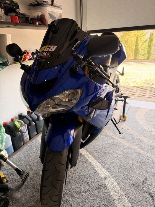 Kawasaki zx10r 2005r
