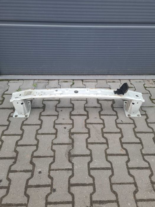 Land Rover Discovery Sport L550 Belka pod zderzak przód