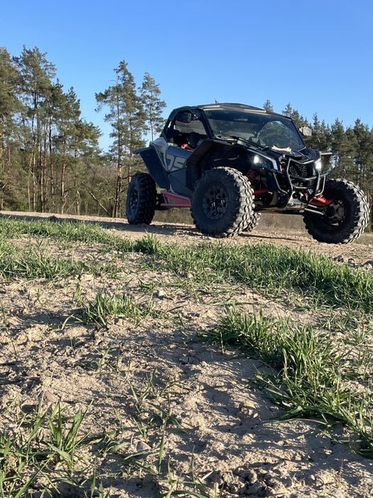 Can am Maverick 2023