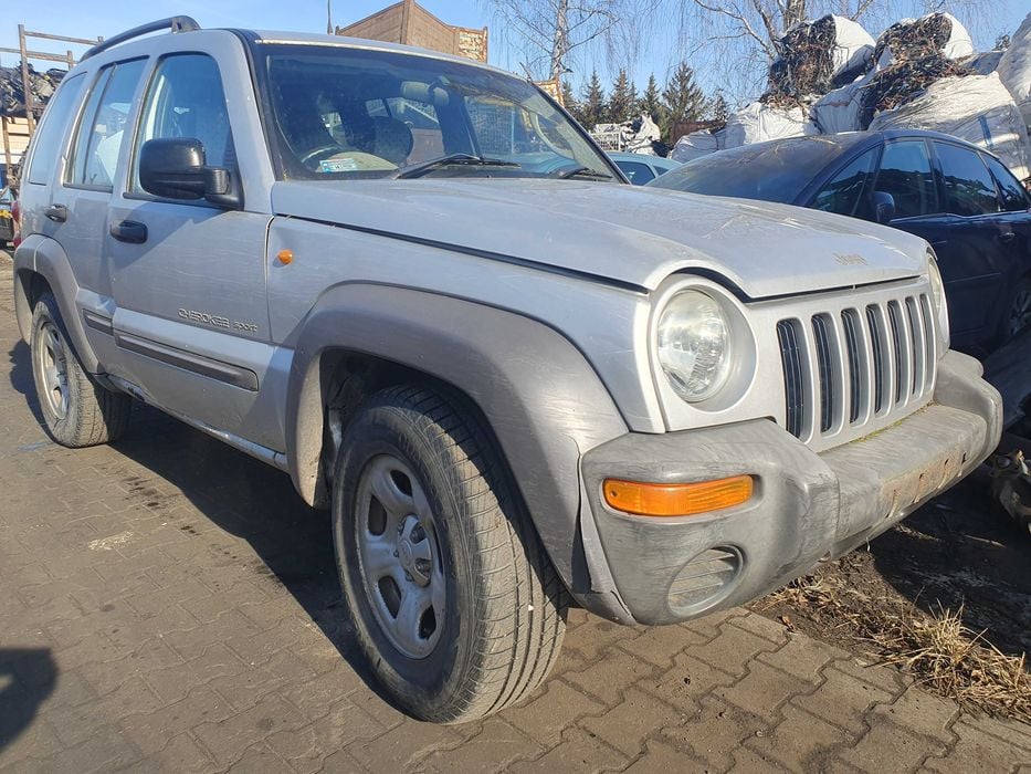 Jeep Cherokee/Liberty / 2.8 diesel / 2003r. / na części