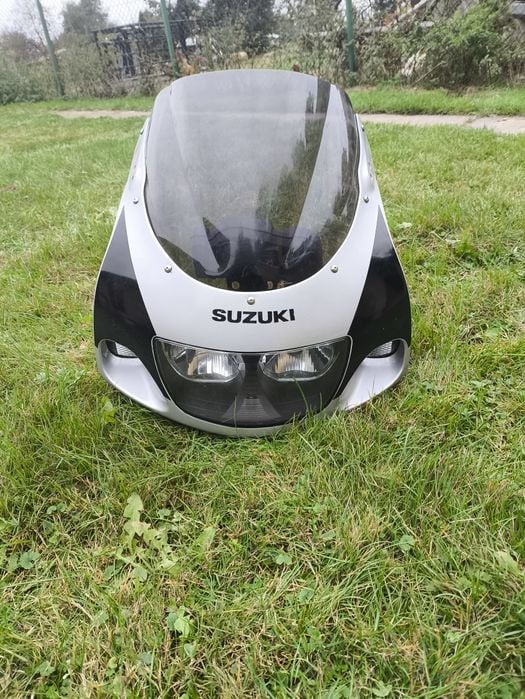 Suzuki GSX-R srad czasza licznik stelaż lampa instalacja