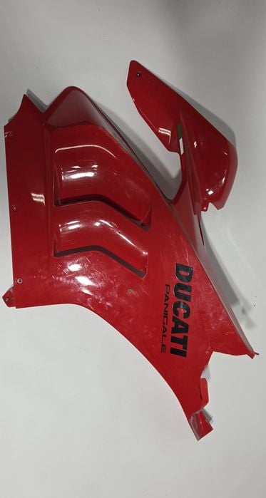 Ducati Panigale V4 18+ owiewki, czasza