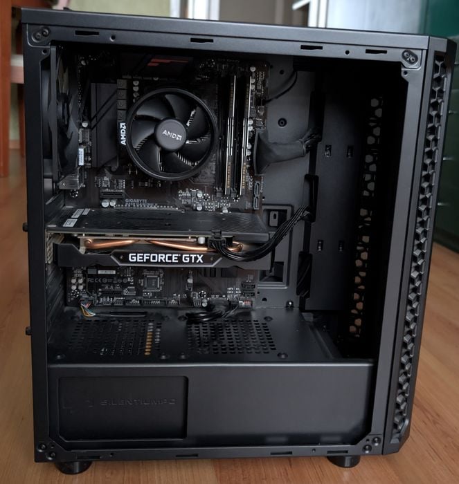 Komputer r5 3600 gtx 1660super