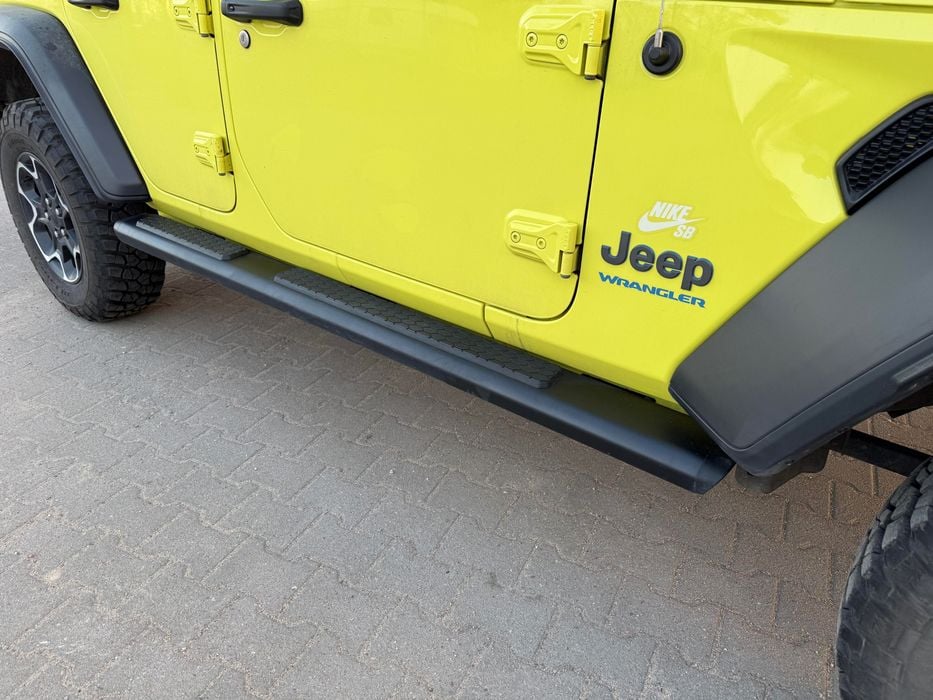 Stopnie boczne / Progi boczne Jeep Wrangler JL Unlimited 4D