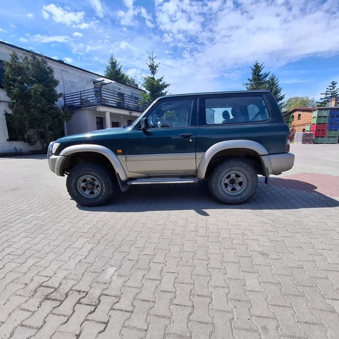Nissan Patrol 2000r