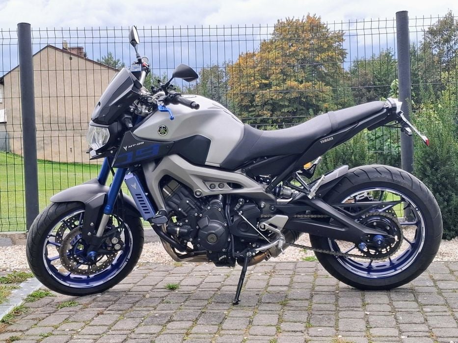 YAMAHA MT 09 2016
