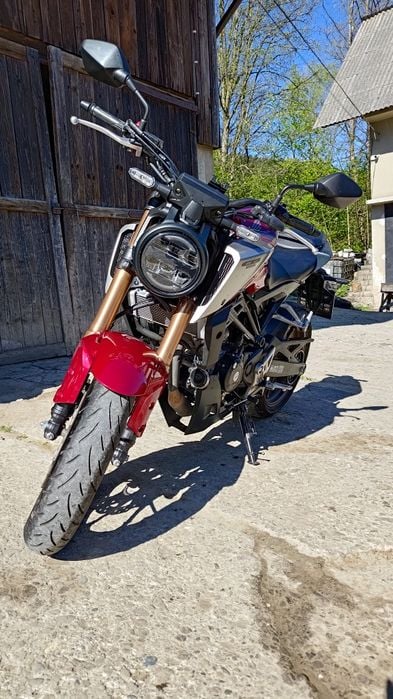 HONDA CB 125 R z 2022