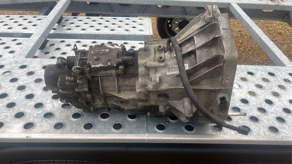 Suzuki Jimny 1.5 DDIS skrzynia biegów  86 ps