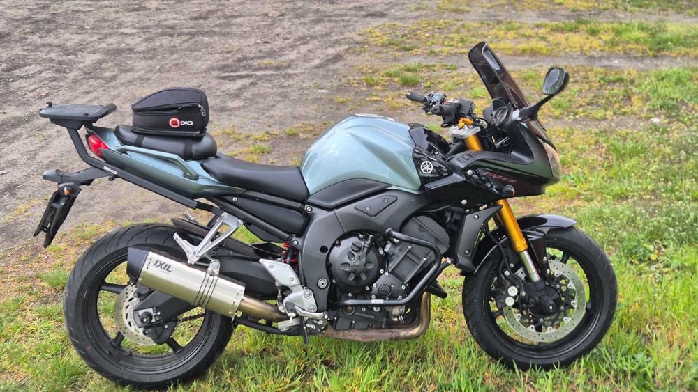 YAMAHA FZ1 S 2008r ABS moc 150KM 42628km grzane manetki, gmole, kufer , IXIL wydech