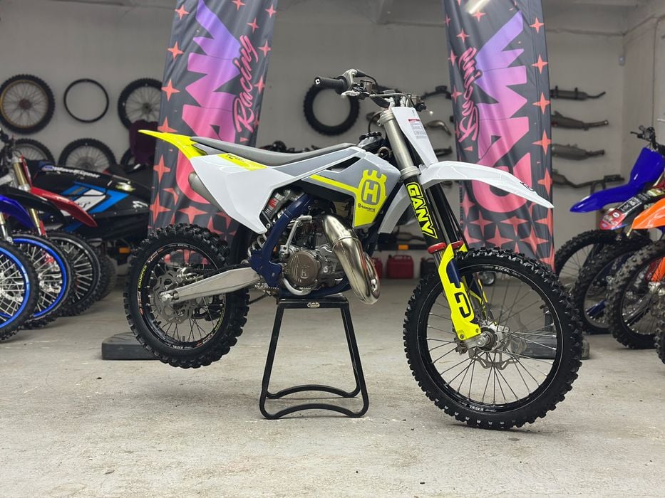 Husqvarna TC 85 cc 2024 - 64mth - stan salonowy - 2szt