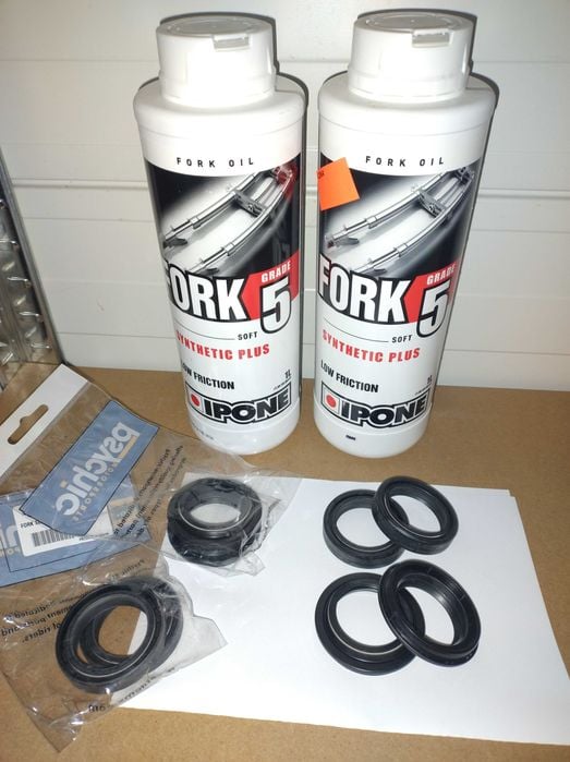 suzuki rm 85 uszczelniacze lag+olej zestaw