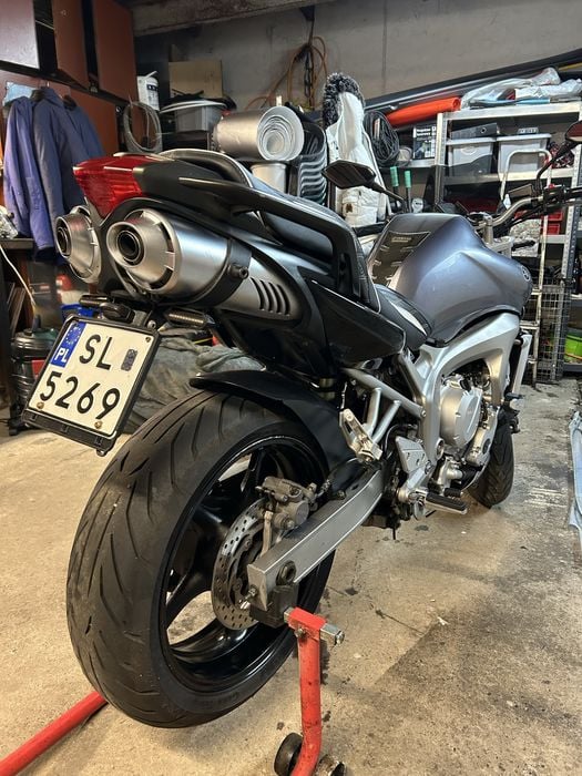 Yamaha FZ6 naked 2005 motocykl