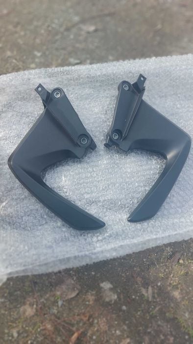 Uchwyty boczne pasażera Honda VFR 1200F