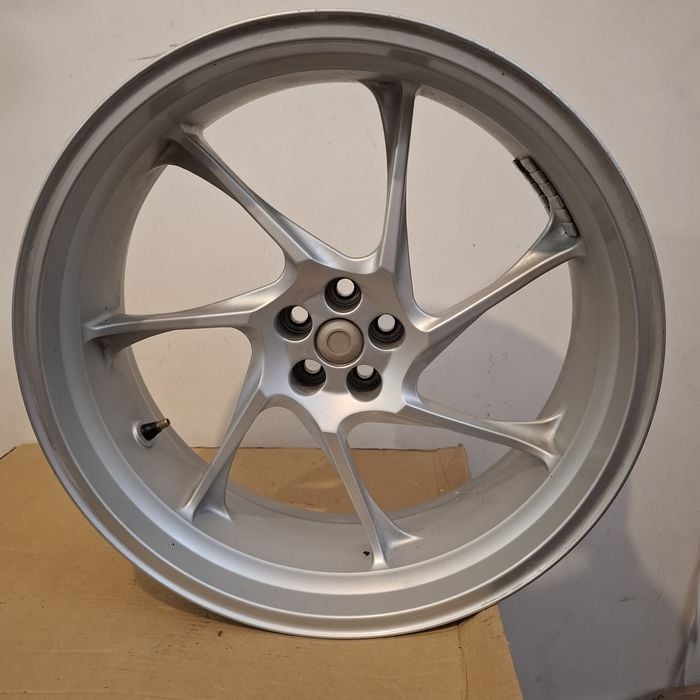 Felga tylna Honda Vfr 1200 F