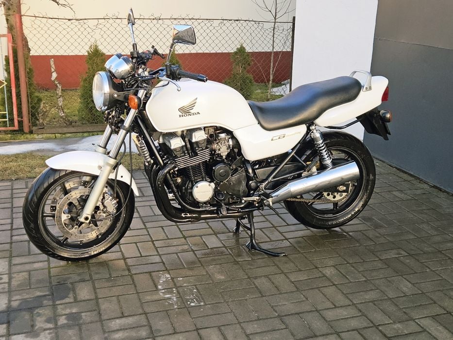 Honda CB 750 Seven Fifty